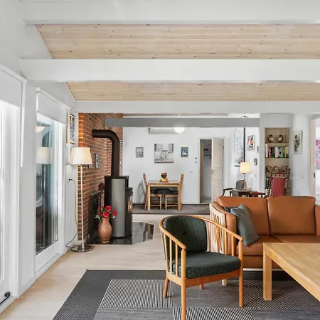 Amazing In Vaeggerlose With Wifi Bøtø By